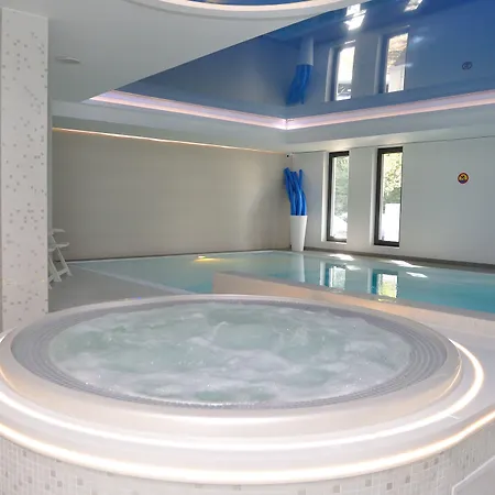 Hotel Hel 4*