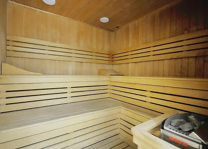 Hotel Hel Отель 4*