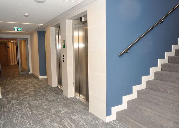 Отель Hotel Hel 4*